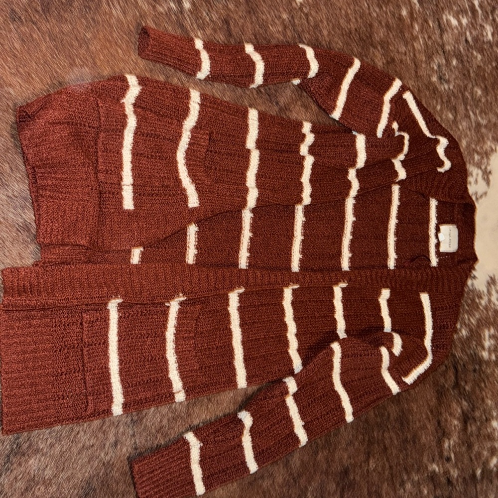 Women’s burgundy cardigan